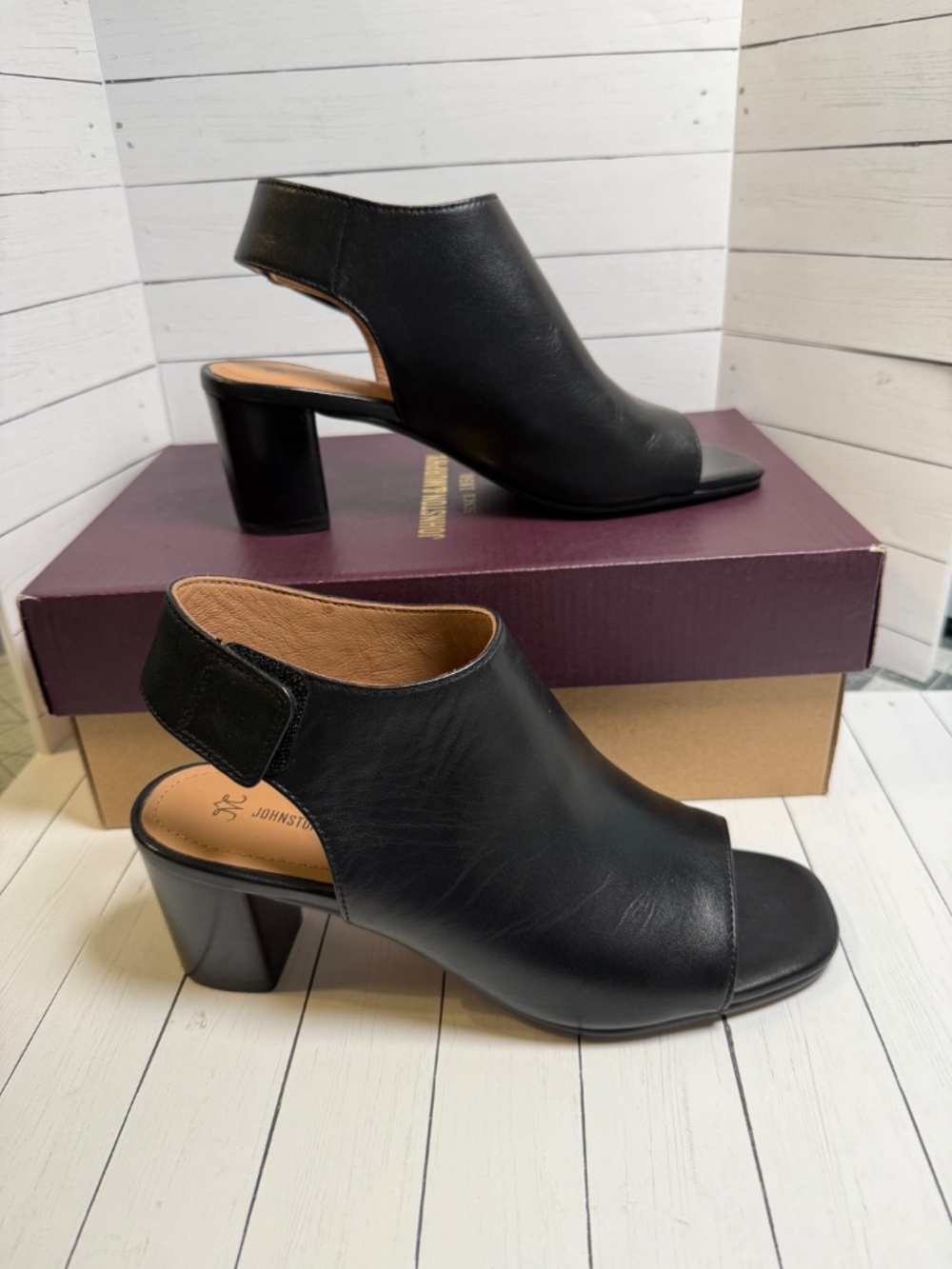 Johnston & Murphy Evelyn Black Glove Leather Open Toe Bootie 6M NWT